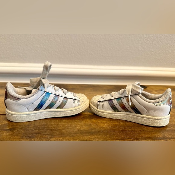 Adidas Superstar sneakers size 7 toddler (multicolor stripes) - Picture 3 of 7
